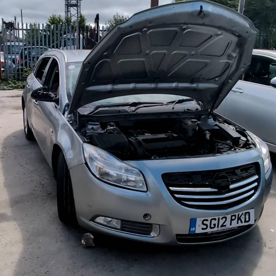VAUXHALL INSIGNIA SRI
