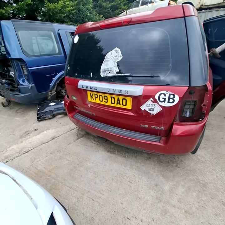 LAND ROVER FREELANDER XS TD4