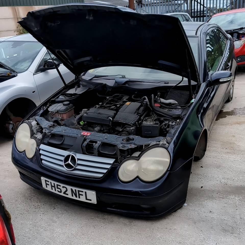 MERCEDES C200 KOMPRESSOR SE AUTO