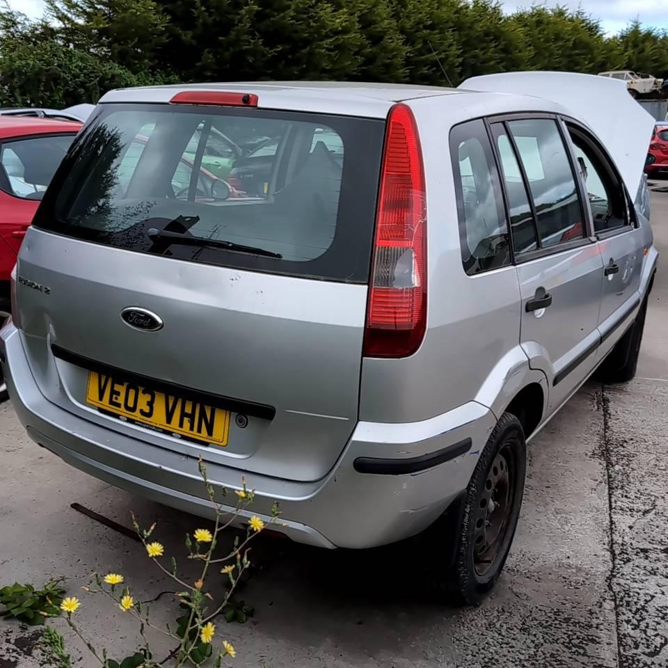 FORD FUSION 2 16V